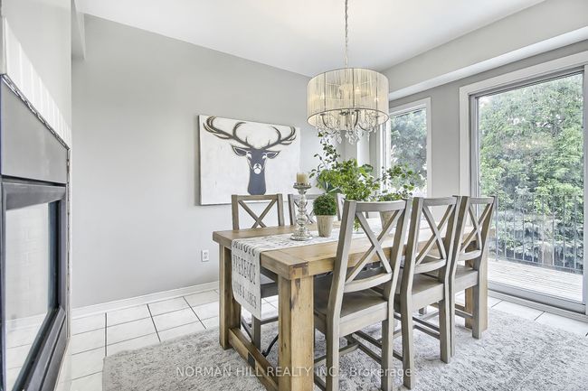 7 Bridlepath St, House attached with 3 bedrooms, 4 bathrooms and 3 parking in Richmond Hill ON | Image 16