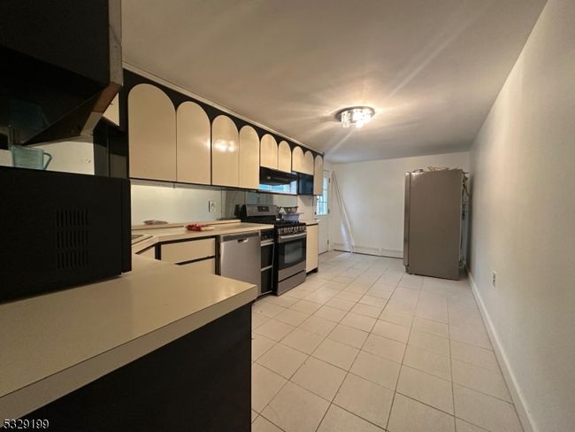 27 Edgemont Rd, House other with 4 bedrooms, 3 bathrooms and null parking in West Orange NJ | Image 21