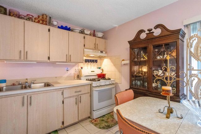 5182 Blueberry Hill Ave, House other with 2 bedrooms, 2 bathrooms and null parking in Lake Worth FL | Image 9