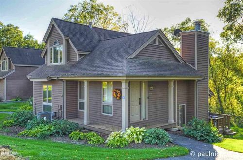 104 Walnut Hill Dr, Galena, IL, 61036-9197 | Card Image