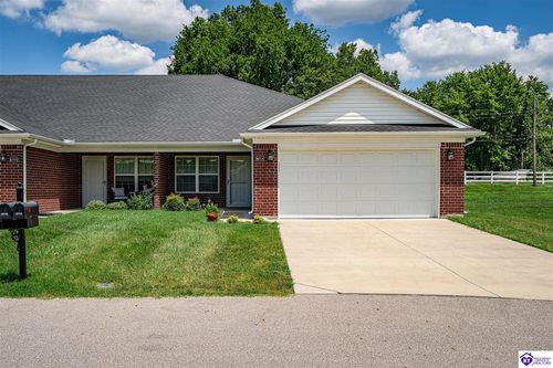 6713 Eagle Wood Dr, Louisville, KY, 40272-4585 | Card Image