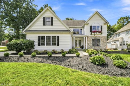 7280 Waterfowl Way, Concord Township, OH, 44077-8906 | Card Image