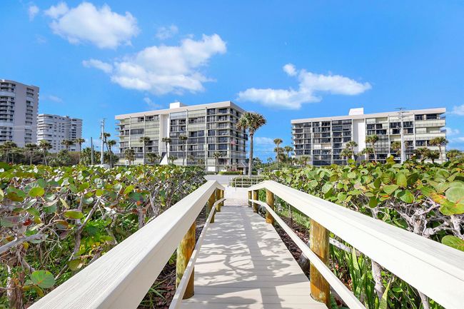 APT-804 - 5059 N Highway A1a, Condo with 2 bedrooms, 2 bathrooms and null parking in Hutchinson Island FL | Image 51