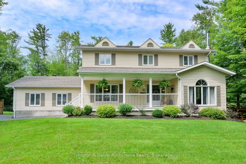 42 W Mccrank Drive Nw, Bracebridge, ON, P1L1B1 | Card Image