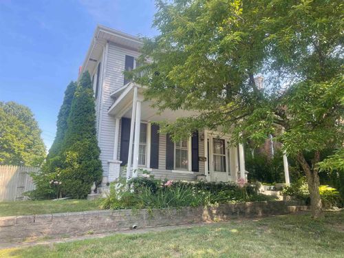 423 W Front St, Delphi, IN, 46923-1520 | Card Image