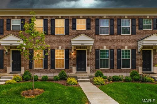 346 Fall Harvest Pkwy, Wentzville, MO, 63385-6026 | Card Image
