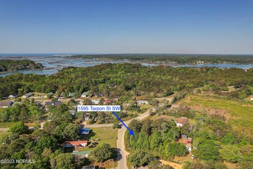 1595 Tarpon St Sw, Shallotte, NC, 28470-5731 | Card Image