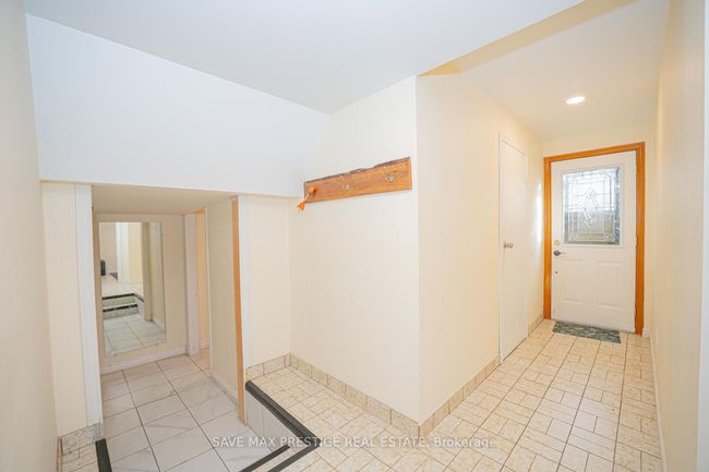 84 Wimbleton Cres, House other with 5 bedrooms, 3 bathrooms and 2 parking in Kitchener ON | Image 32