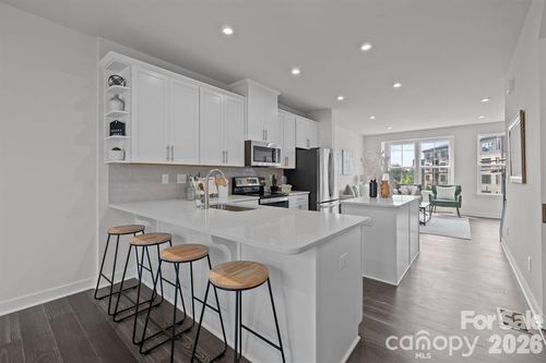 3737 S Tryon St, Charlotte, NC, 28217-1631 | Card Image