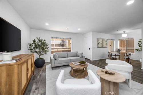 unit-206-12141 Centralia St, Lakewood, CA, 90715-1515 | Card Image