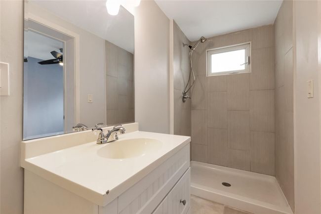 510 Ne 61 St St, House other with 3 bedrooms, 2 bathrooms and null parking in Oakland Park FL | Image 13
