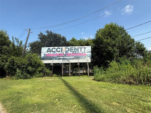 7322 Ardennes St, Houston, TX, 77033-3405 | Card Image