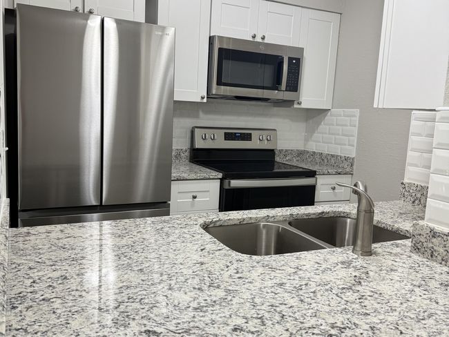 APT-152 - 4859 Cedar Springs Rd, Condo with 2 bedrooms, 1 bathrooms and null parking in Dallas TX | Image 4