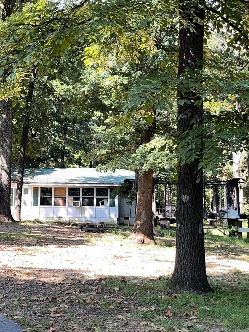 5398 Dawson Ln, Harrisburg, AR, 72432-8218 | Card Image