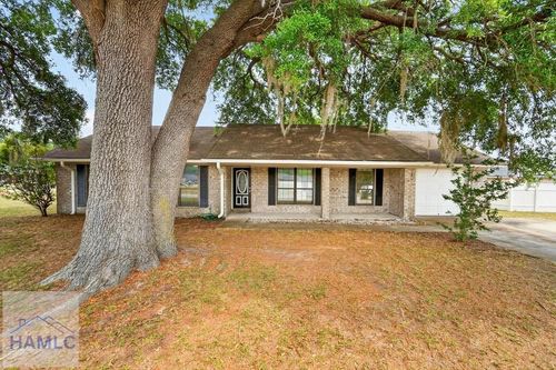 1420 Coalition Cir, Hinesville, GA, 31313-9156 | Card Image
