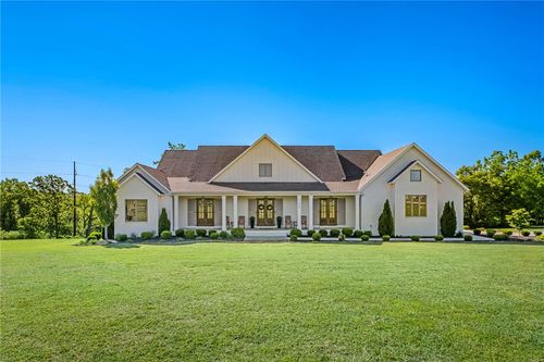 11964 Long Acres Dr, Bentonville, AR, 72713-2160 | Card Image