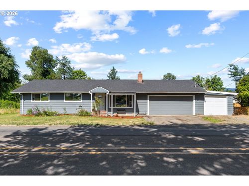 440 N Yamhill St, Carlton, OR, 97111-9497 | Card Image