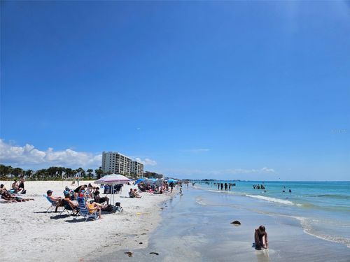 8-15467 Gulf Blvd, MADEIRA BEACH, FL, 33708-1818 | Card Image