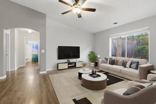 10-1238 W 360 N, St George, UT, 84770-4689 | Card Image