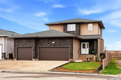 6902 Maple Vista Dr, Regina, SK, S4X0J8 | Card Image