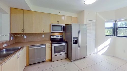 203-22801 Sw 88th Place, Cutler Bay, FL, 33190 | Card Image