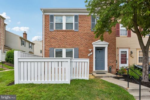 49-22 Appledowre Ct, GERMANTOWN, MD, 20876-5513 | Card Image