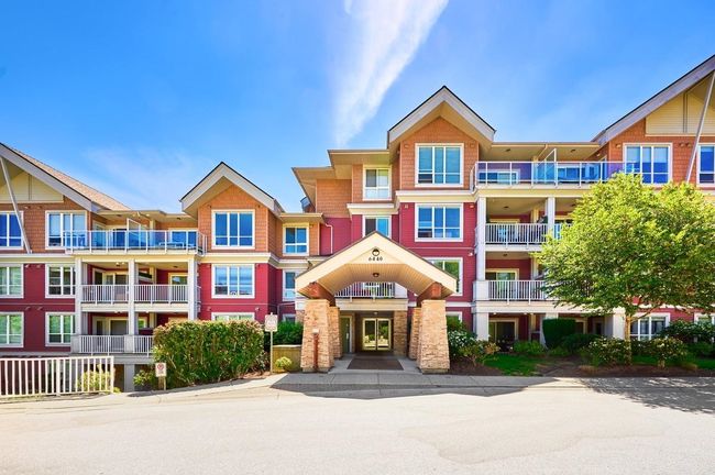 105 - 6440 194 Street, Condo with 1 bedrooms, 1 bathrooms and 1 parking in Surrey BC | Image 26