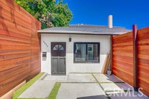 5032 Amestoy Ave, Encino, CA, 91316-3409 | Card Image