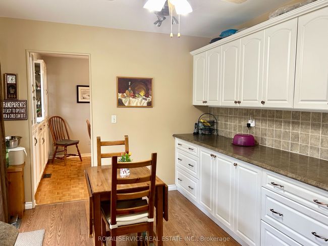 15 Payne Cres, House other with 3 bedrooms, 2 bathrooms and 4 parking in Port Hope ON | Image 12