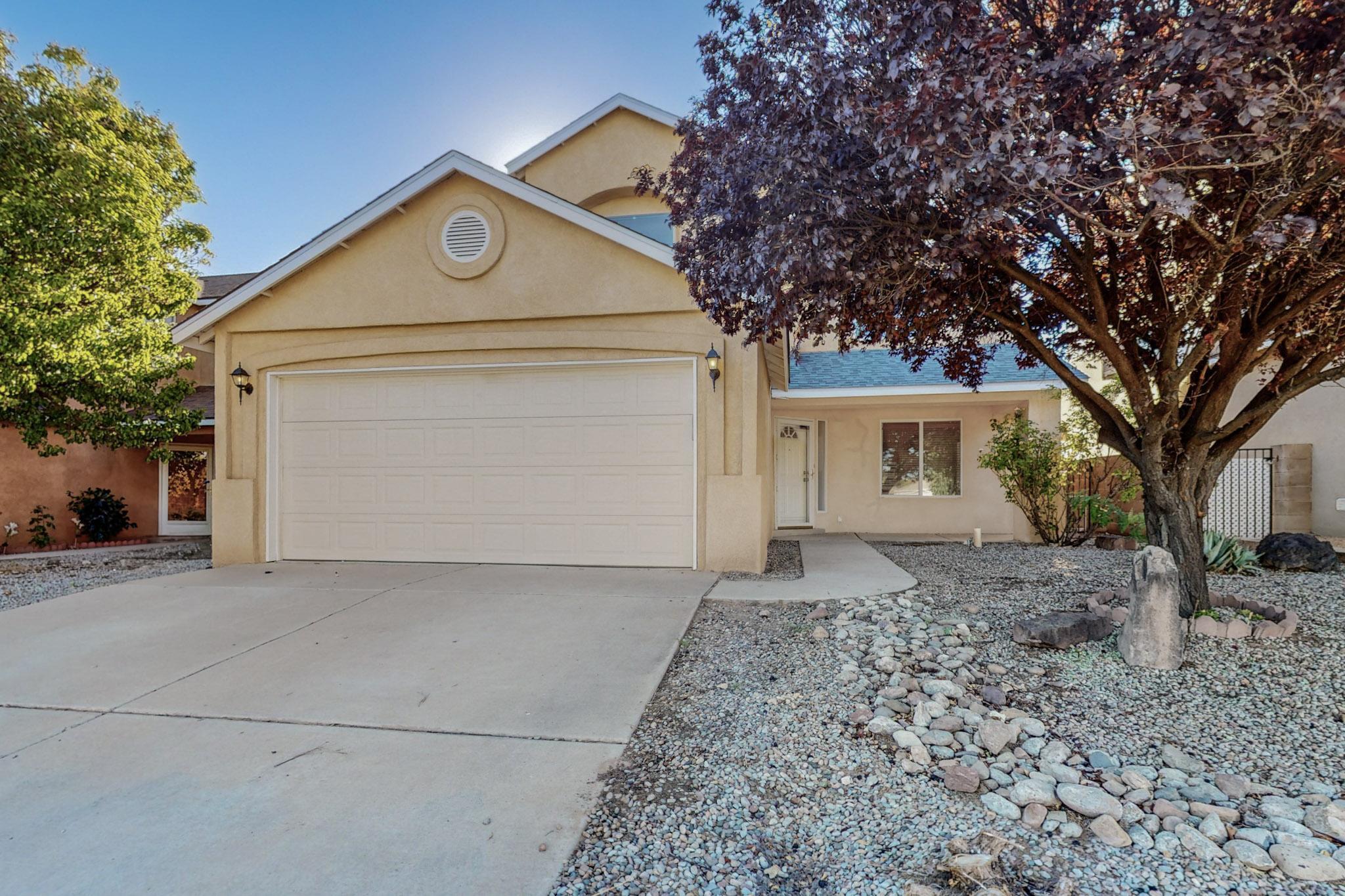 Avenida Esplendida , Los Lunas, NM 87031