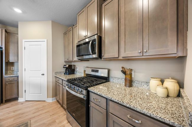 13621 Rosecommon Way, House other with 3 bedrooms, 2 bathrooms and null parking in Rosemount MN | Image 10