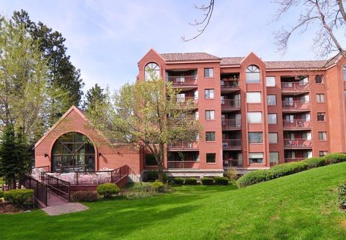 221 E Rockwood Blvd, Spokane, WA, 99202-1241 | Card Image