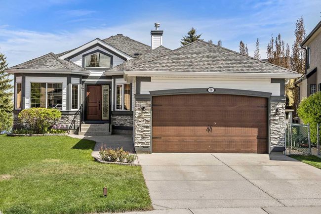 76 Chaparral Cove Se, House other with 3 bedrooms, 3 bathrooms and 4 parking in Calgary AB | Image 6