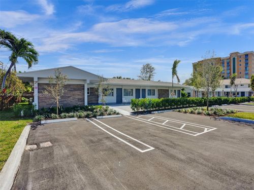 3208-3204 Ne 9th St, Pompano Beach, FL, 33062-3938 | Card Image