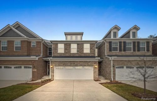 21-40111 Premier Dr, Plymouth, MI, 48170-5740 | Card Image