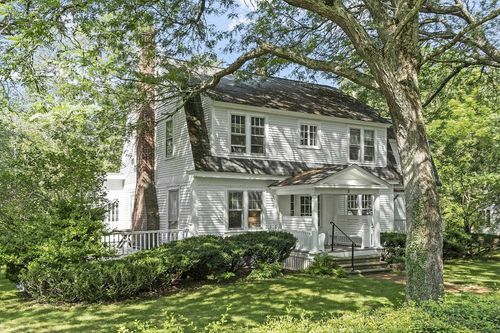 5 Lane Rd, Derry, NH, 03038-4192 | Card Image