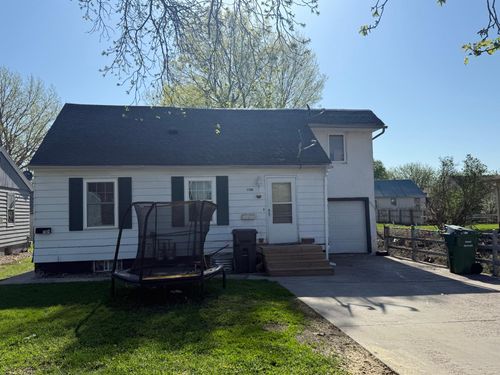 1106 Mcmillan St, Worthington, MN, 56187-1642 | Card Image