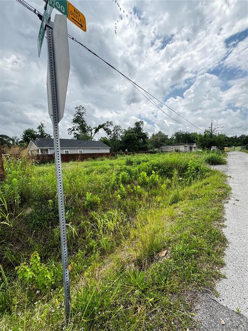 6811 Bonita St, Houston, TX, 77016-6913 | Card Image