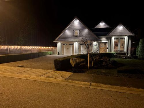 5220 Wallace Ave, Delta, BC, V4M1A1 | Card Image