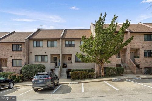 3875b-3875 Steppes Ct, FALLS CHURCH, VA, 22041-3638 | Card Image