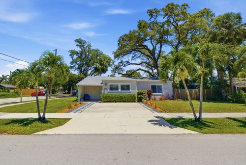 937 Sw 17th St, Fort Lauderdale, FL, 33315-1907 | Card Image