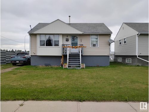 4832 50 Ave, Chipman, AB, T0B0W0 | Card Image