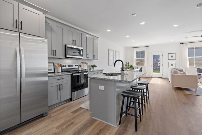 223 Panther Dr, Townhouse with 3 bedrooms, 3 bathrooms and 1 parking in Murfreesboro TN | Image 5