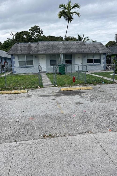 0-1439 Nw 8th Ave, Fort Lauderdale, FL, 33311-6007 | Card Image