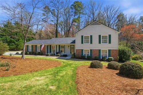 237 Lamplighter Ln Se, Marietta, GA, 30067-4973 | Card Image