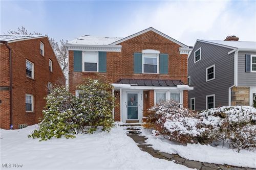 3655 Strathavon Rd, Shaker Heights, OH, 44120-5228 | Card Image