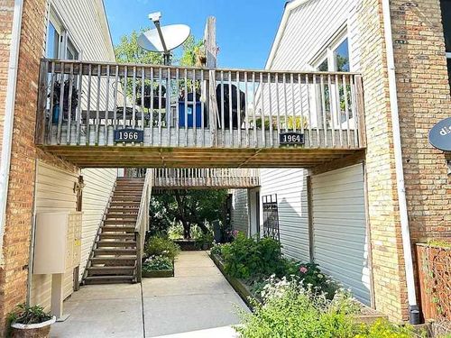 f-1964 Kenilworth Cir, Hoffman Estates, IL, 60169-6713 | Card Image