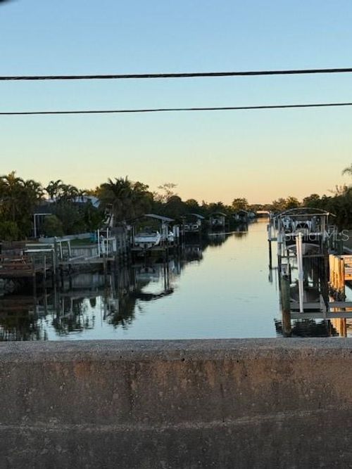 3915 Magnolia Way, PUNTA GORDA, FL, 33950-7378 | Card Image