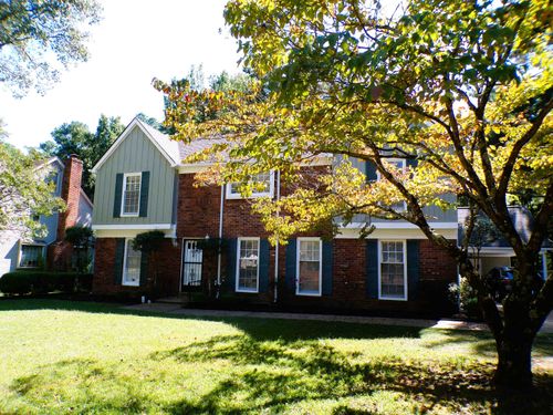 8325 Farmington Blvd, Germantown, TN, 38139-3221 | Card Image