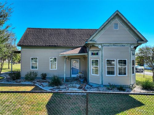 2620 State Highway 7, Chilton, TX, 76632-3022 | Card Image